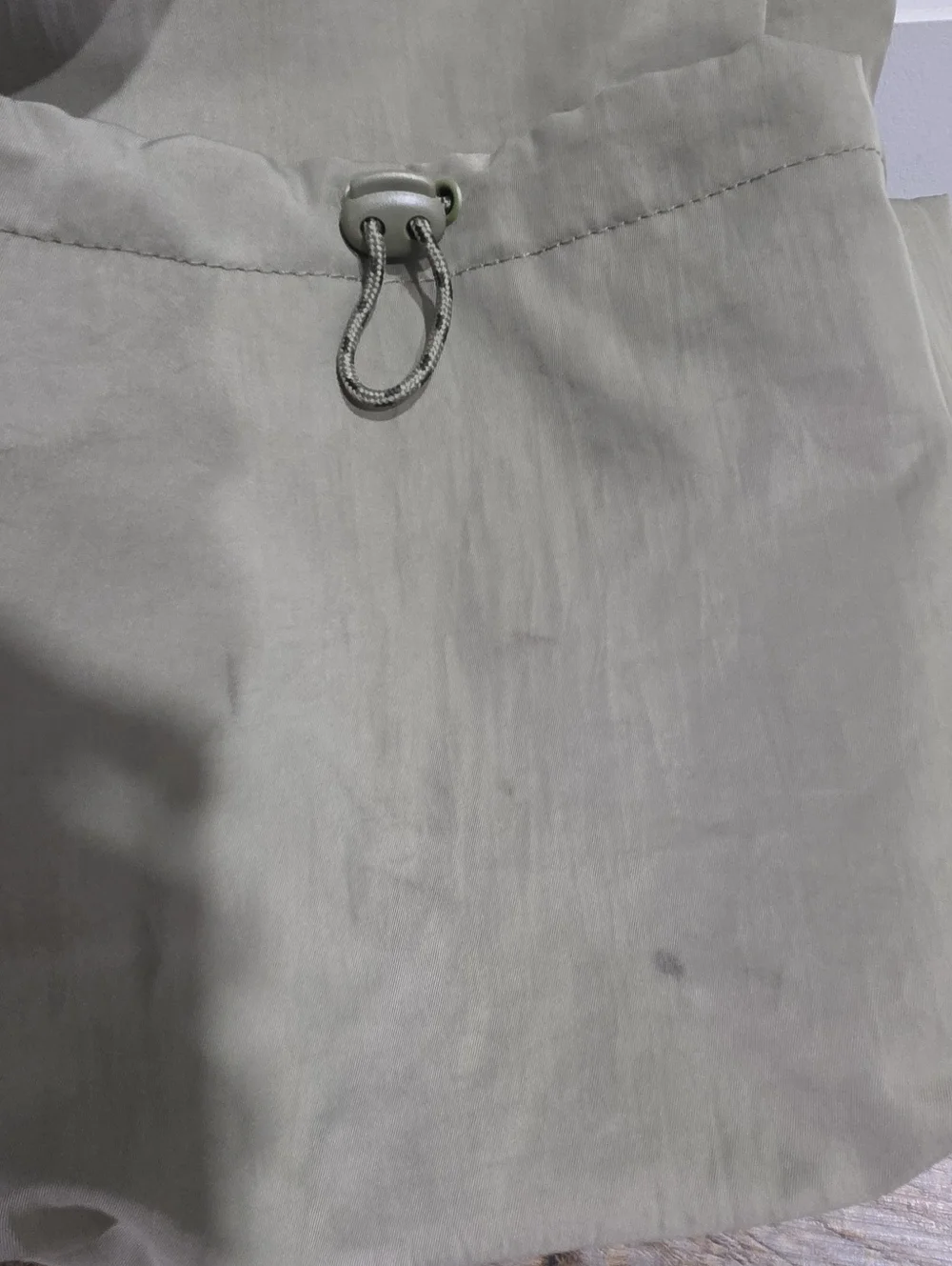 Beis Sport Carry All Tote In Olive - Picture 4 of 4